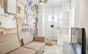 BmyGuest - Ambassador Boutique Apartment I